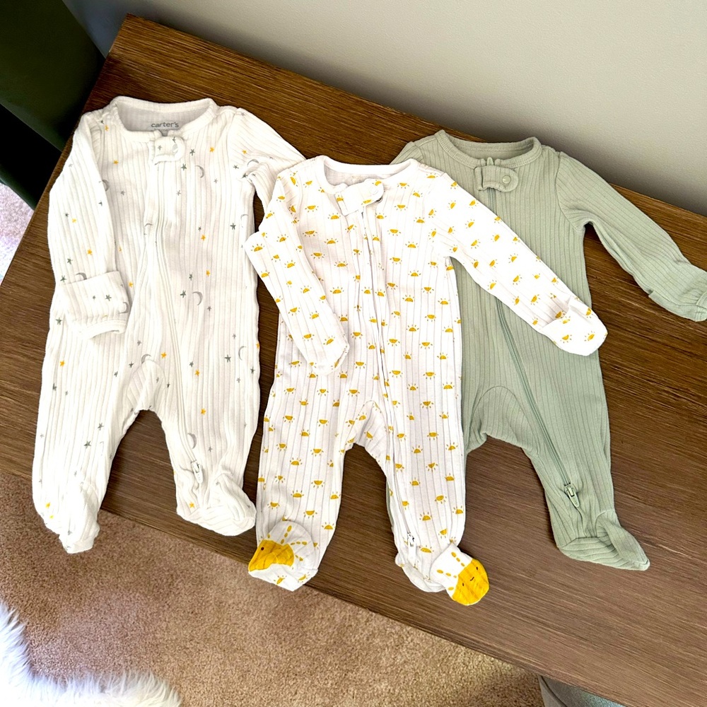 Carter’s Ribbed Cotton Sleep ‘N Play Pajamas + Carter’s Shark Footies (Newborn)